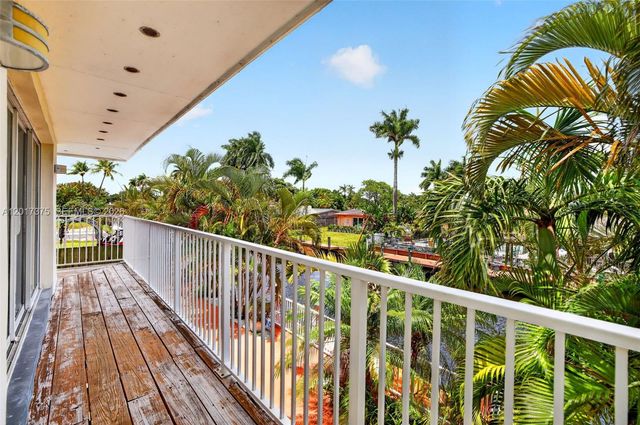 2478 Cat Cay Ln, Fort Lauderdale, FL 33312