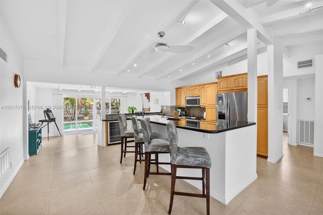 2478 Cat Cay Ln, Fort Lauderdale, FL 33312
