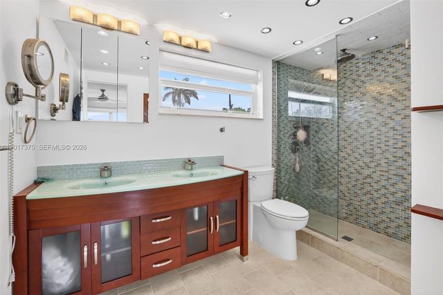 2478 Cat Cay Ln, Fort Lauderdale, FL 33312