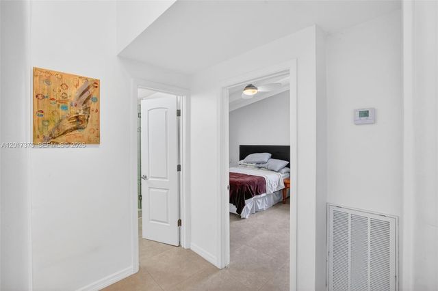 2478 Cat Cay Ln, Fort Lauderdale, FL 33312