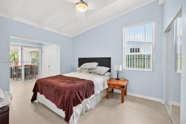 2478 Cat Cay Ln, Fort Lauderdale, FL 33312
