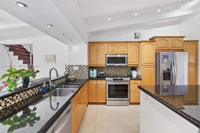 2478 Cat Cay Ln, Fort Lauderdale, FL 33312