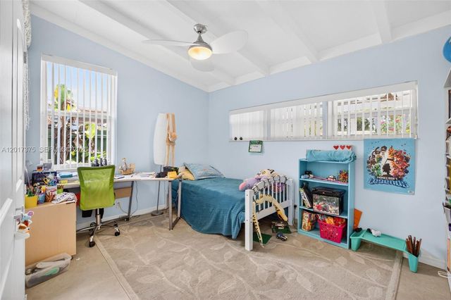 2478 Cat Cay Ln, Fort Lauderdale, FL 33312