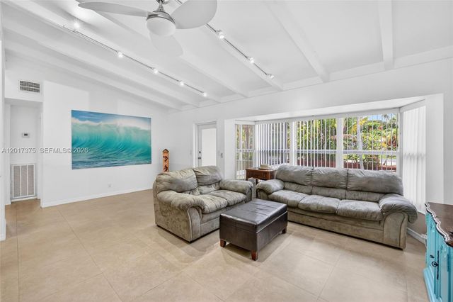 2478 Cat Cay Ln, Fort Lauderdale, FL 33312