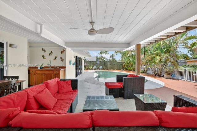 2478 Cat Cay Ln, Fort Lauderdale, FL 33312