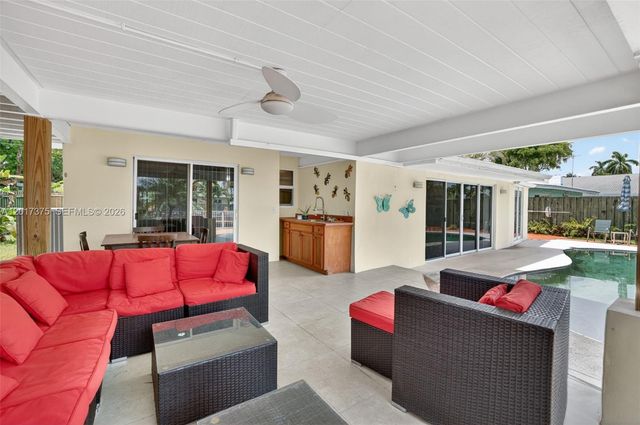2478 Cat Cay Ln, Fort Lauderdale, FL 33312