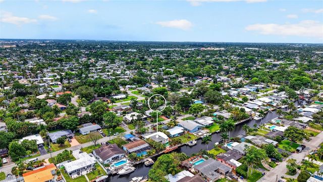 2478 Cat Cay Ln, Fort Lauderdale, FL 33312