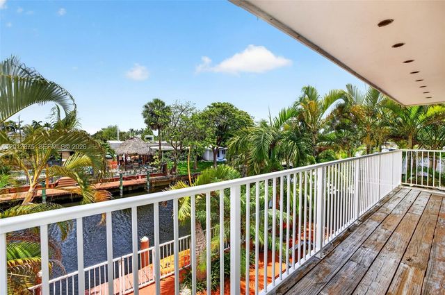 2478 Cat Cay Ln, Fort Lauderdale, FL 33312