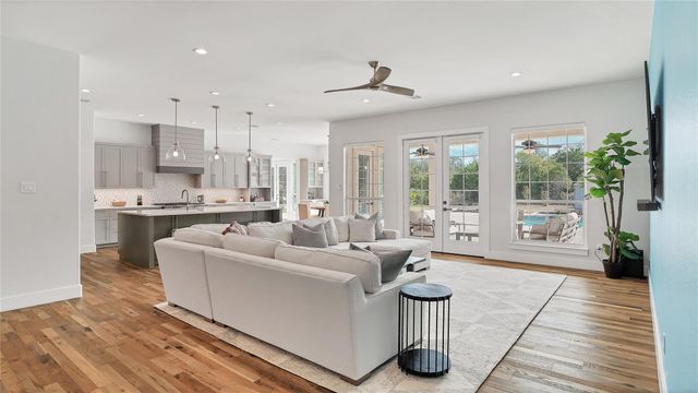 5409 Laguna Cliff LN, Austin, TX 78734