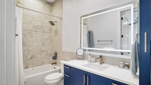 5409 Laguna Cliff LN, Austin, TX 78734
