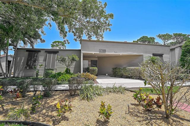 4388 RAYFIELD DRIVE 4388, Sarasota, FL 34243