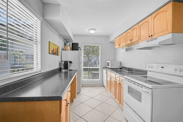4388 RAYFIELD DRIVE 4388, Sarasota, FL 34243