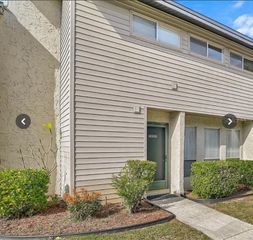 4388 RAYFIELD DRIVE 4388, Sarasota, FL 34243
