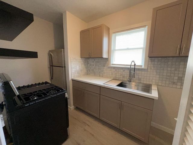 1008 Studewood Street, Houston, TX 77008