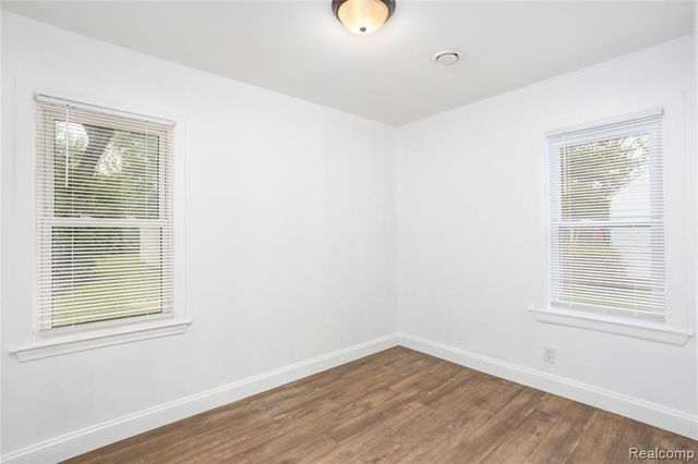 18261 Brentwood Street, Livonia, MI 48152