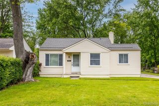 18261 Brentwood Street, Livonia, MI 48152