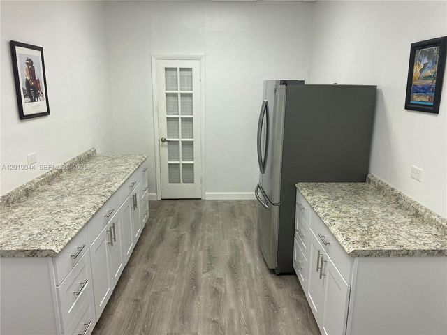 13120 SW 92nd Ave B-PH2, Miami, FL 33176