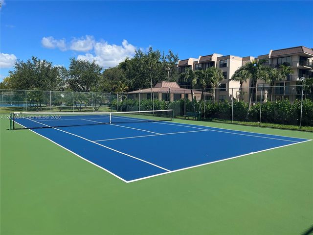 13120 SW 92nd Ave B-PH2, Miami, FL 33176