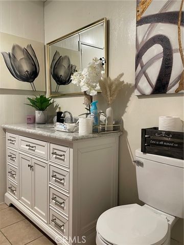 7161 Bobbie Ave, Winton, CA 95301