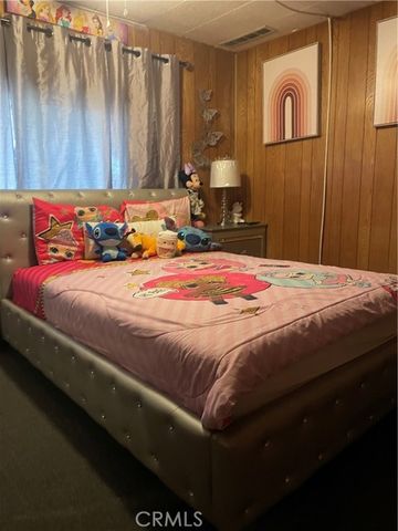 7161 Bobbie Ave, Winton, CA 95301