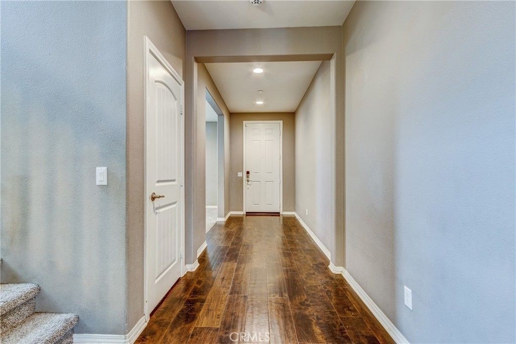 Image 14 of property listing at 31562 Shoregrass Lane, Murrieta, CA 92563