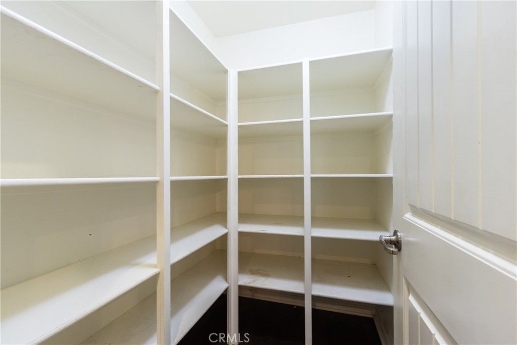 Image 18 of property listing at 31562 Shoregrass Lane, Murrieta, CA 92563