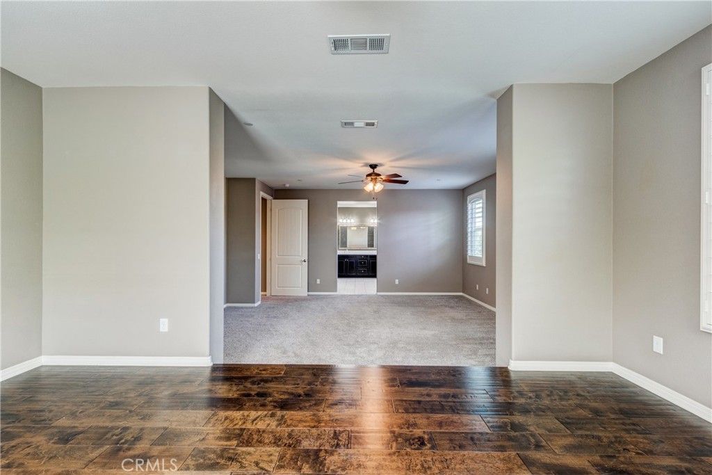 Image 48 of property listing at 31562 Shoregrass Lane, Murrieta, CA 92563