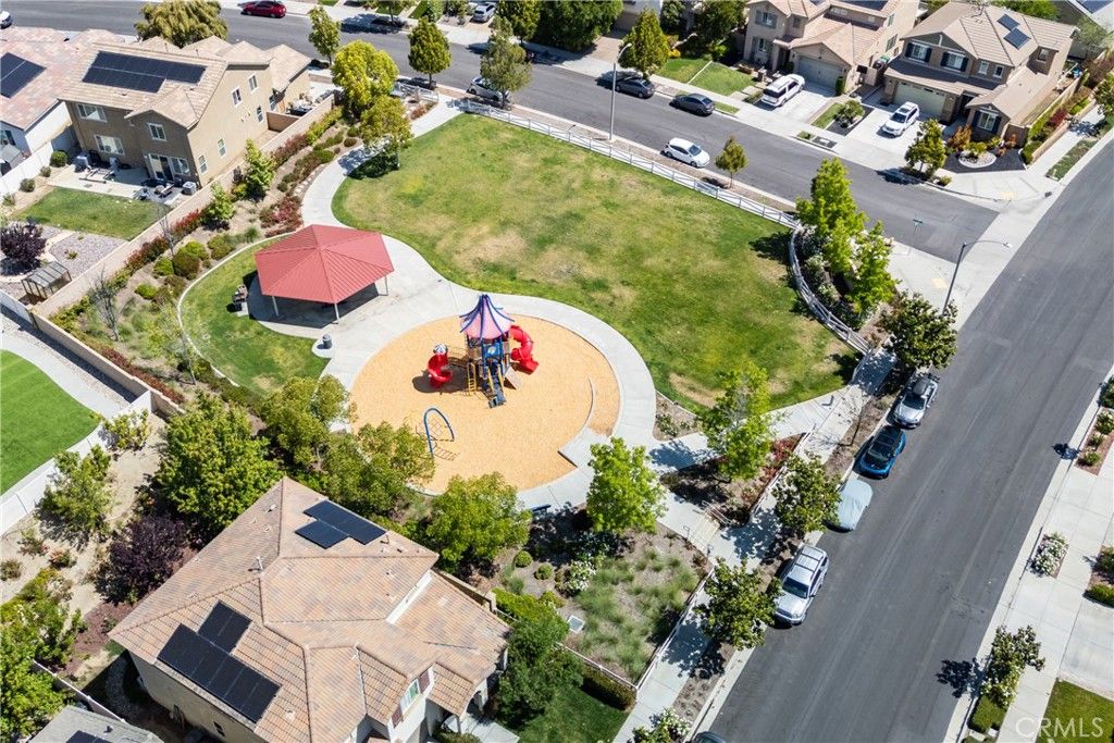 Image 67 of property listing at 31562 Shoregrass Lane, Murrieta, CA 92563
