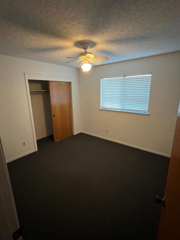 17495 Melba Drive E, Madera, CA 93638