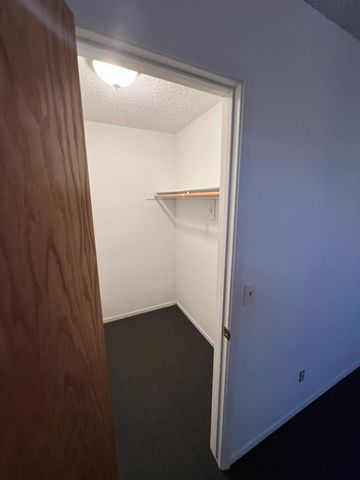 17495 Melba Drive E, Madera, CA 93638