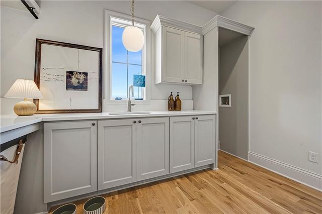 11809 W 181st Street, Overland Park, KS 66013