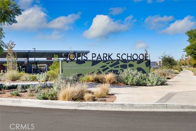 484 Chorus, Irvine, CA 92618