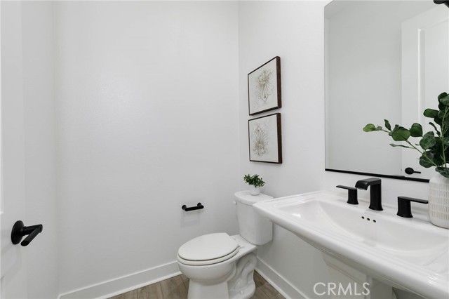 484 Chorus, Irvine, CA 92618