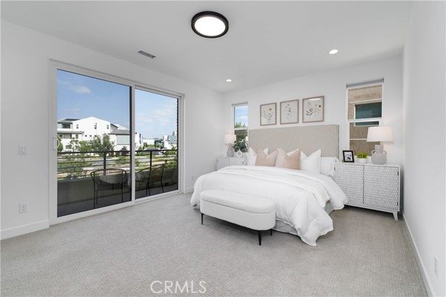 484 Chorus, Irvine, CA 92618
