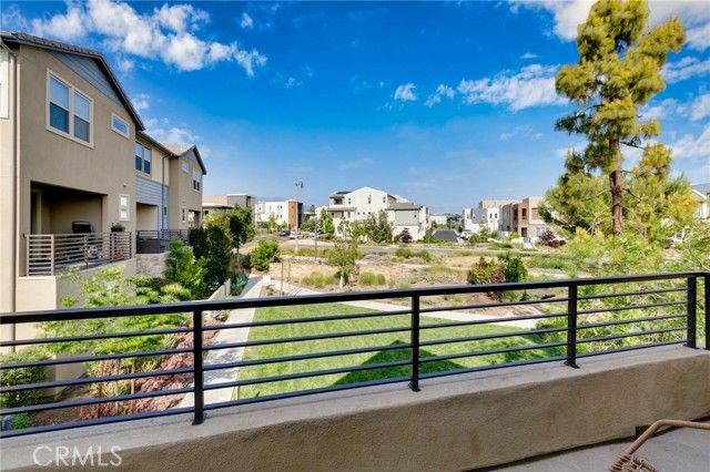 484 Chorus, Irvine, CA 92618