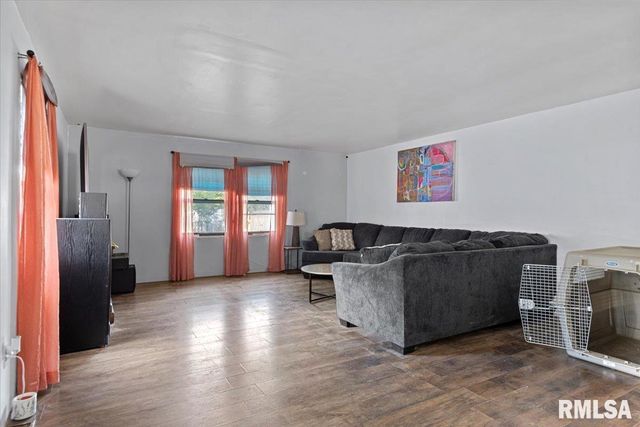 1509 Hardin Avenue, Jacksonville, IL 62650