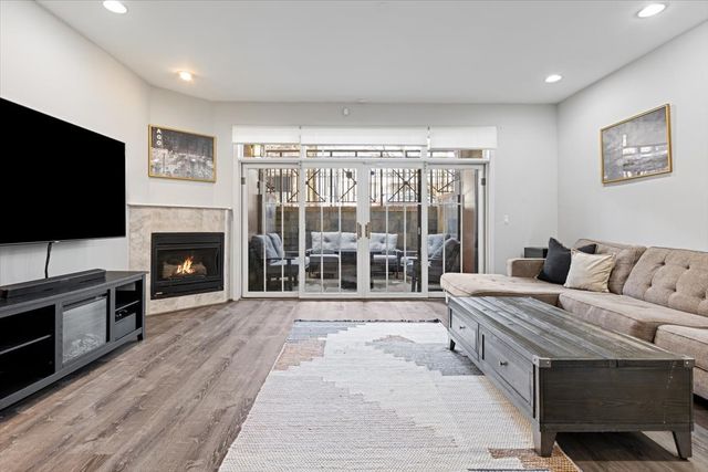 1639 N Oakley Avenue D1, Chicago, IL 60647