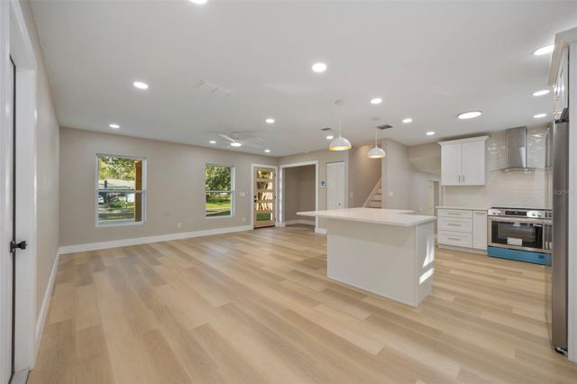 13824 CHERRY BROOK LANE, Tampa, FL 33618