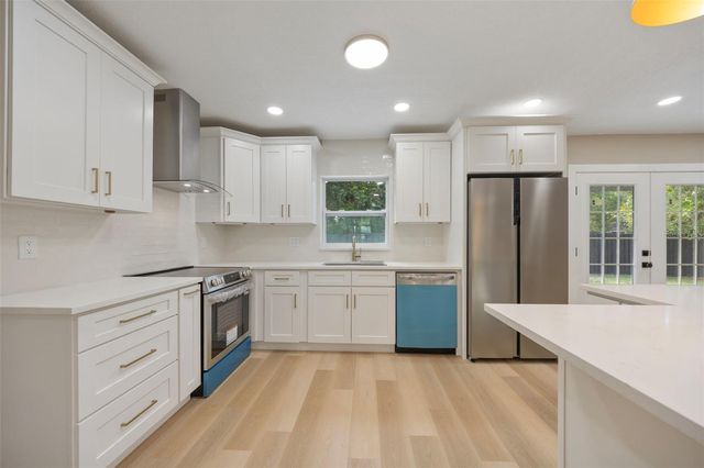 13824 CHERRY BROOK LANE, Tampa, FL 33618