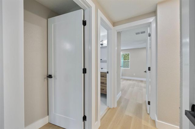 13824 CHERRY BROOK LANE, Tampa, FL 33618