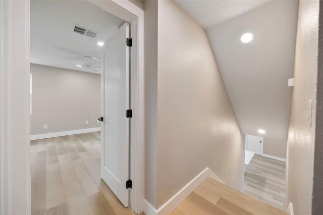 13824 CHERRY BROOK LANE, Tampa, FL 33618