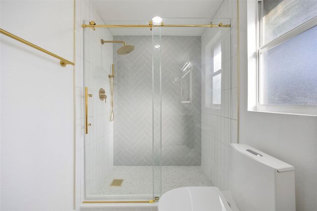 13824 CHERRY BROOK LANE, Tampa, FL 33618