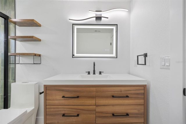 13824 CHERRY BROOK LANE, Tampa, FL 33618