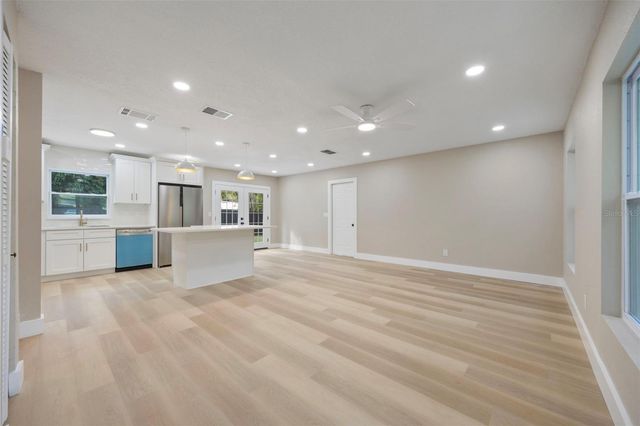 13824 CHERRY BROOK LANE, Tampa, FL 33618