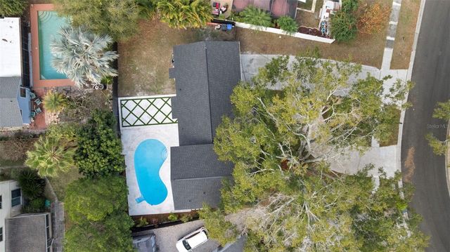 13824 CHERRY BROOK LANE, Tampa, FL 33618