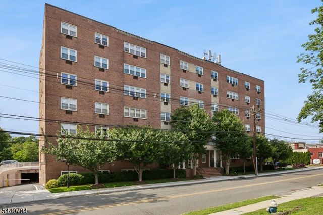 465 Valley Street Unit 3C 3C, Maplewood Twp., NJ 07040