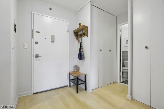465 Valley Street Unit 3C 3C, Maplewood Twp., NJ 07040