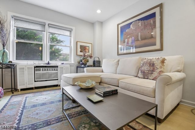 465 Valley Street Unit 3C 3C, Maplewood Twp., NJ 07040