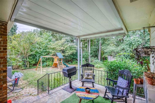 2173 Timber Lane, Snellville, GA 30078