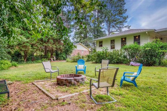 2173 Timber Lane, Snellville, GA 30078